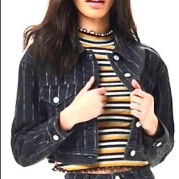 PacSun Cropped Vintage Wash Denim Striped Jacket M/L - Picture 2 of 13